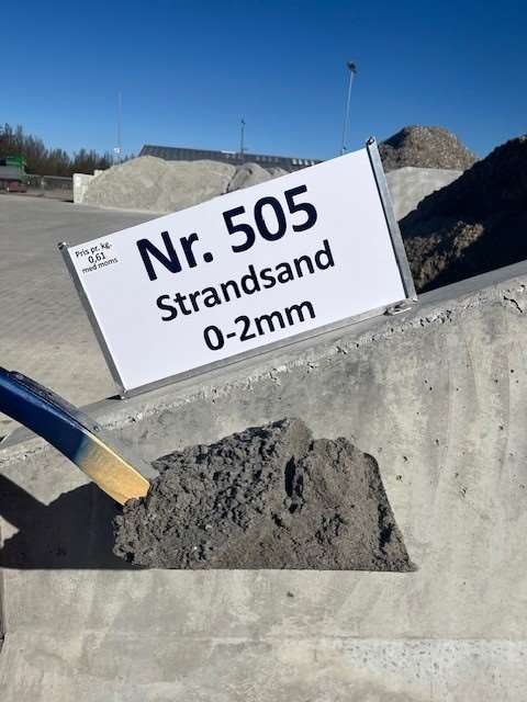 505 strabdsand